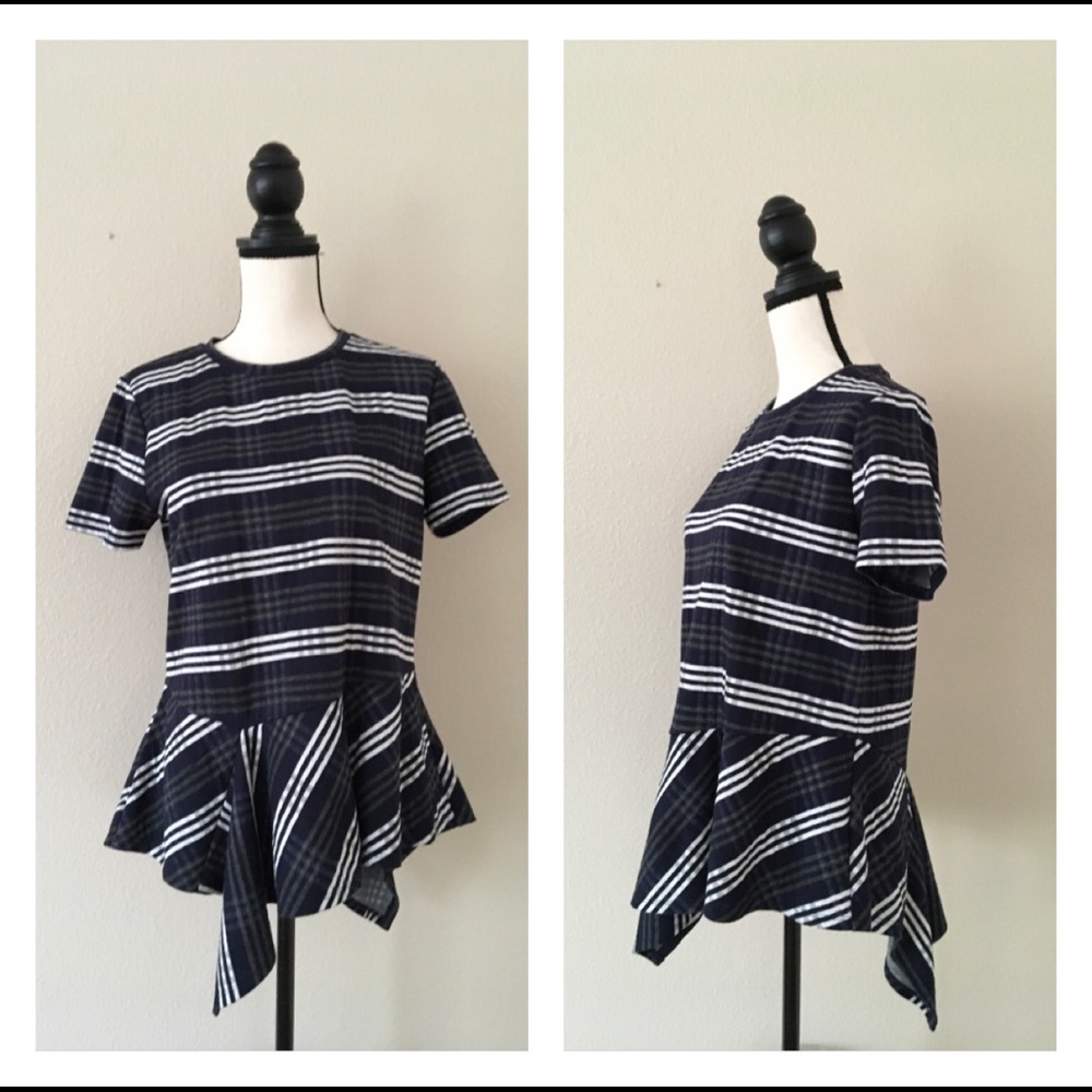 Final Sale DKNY Blue/ White Top - Picture 2 of 4